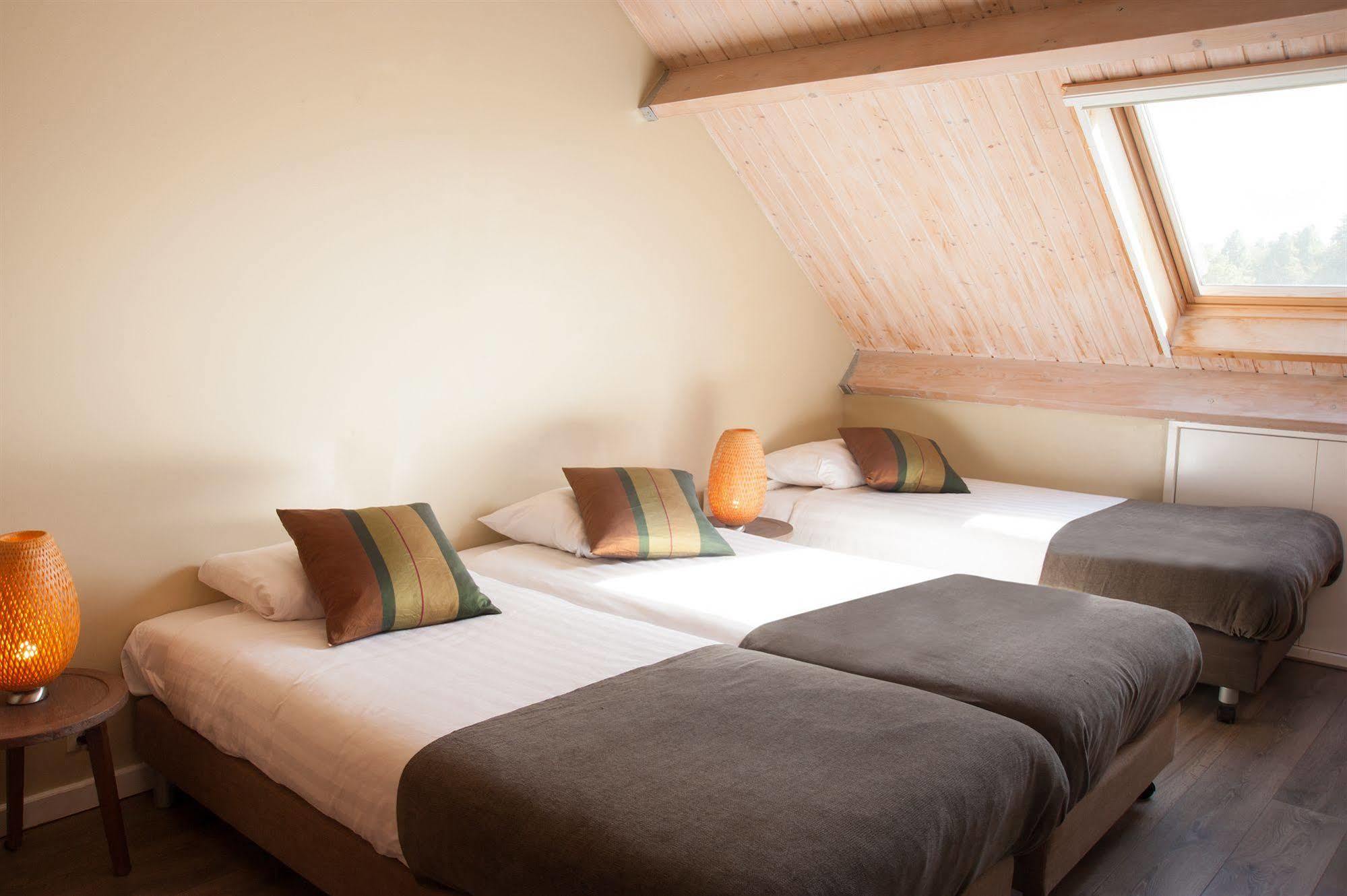 Huis Ter Lucht Hotel De Kwakel Luaran gambar